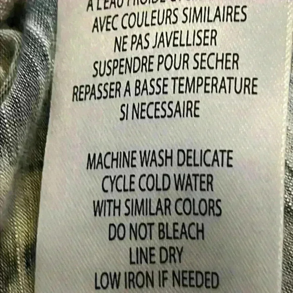 Tribal Pullover Shirt Women’s Large Multi-Color Long Sleeves - Picture 7 of 9